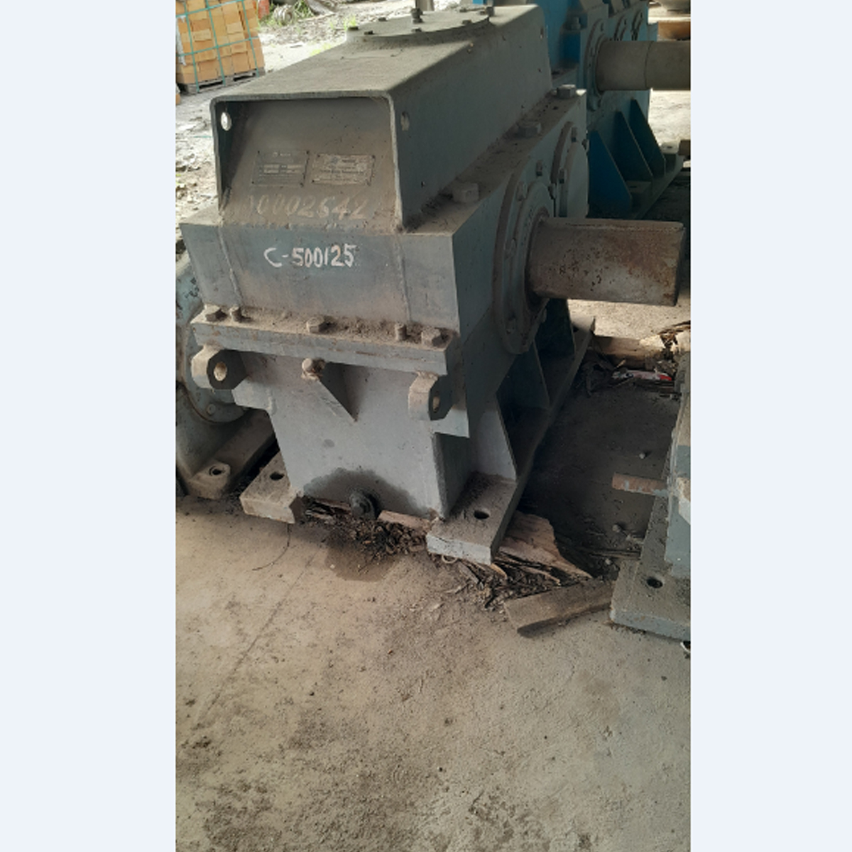 Buy Online Gear Box Greaves Complete Rh at negotiable prices in India