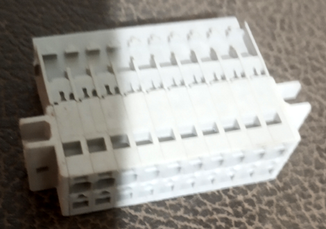 MULTICONNECTOR - 10 POLE,MALE - mjvaluemart