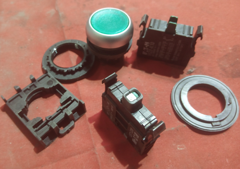 PUSH BUTTON SWITCH GREEN, 64120432 - mjvaluemart