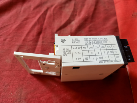 BLOCK,TRIP,BREAKER,PN:74205203 - mjvaluemart