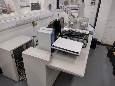 XL30 Scanning Electron Microscope - mjvaluemart
